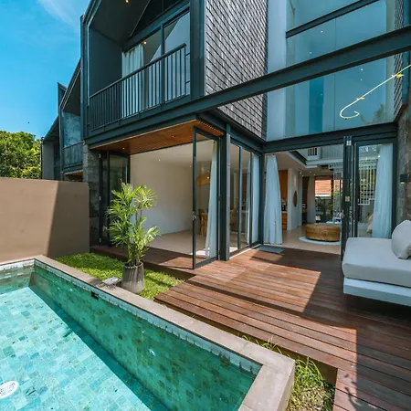 Villa Rizr: Industrial 3Br Villa Nearby Berawa Beach